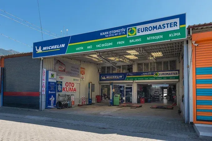 Kaan Oto Fethiye servisinin dış cephesi